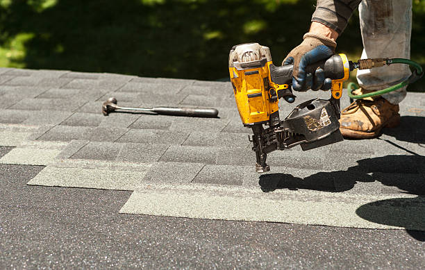 Roof Gutter Cleaning in Middletown, CT